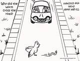 Coloring Road Cross Crossing Worm Chicken Printable Designlooter 309px 14kb Dirt sketch template