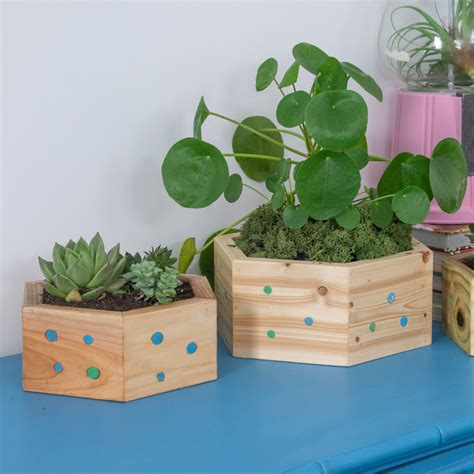 How To Build A Hexagonal Wooden Planter With Inset Dowel Detail The