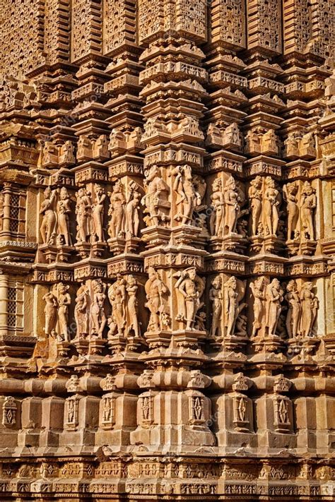 Sculptures On Khajuraho Temples — Stock Photo