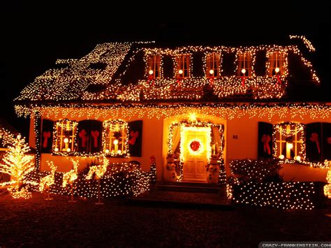 Free Download 73 Christmas House Wallpaper On 1920x1200 For Your
