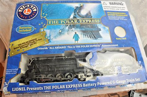 Lionel The Polar Express G Gauge Battery Powered Train Set 7 11022 New