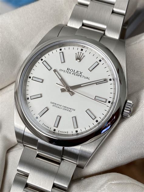 Wts Rolex Oyster Perpetual 39 114300 White Dial Rwatchexchange
