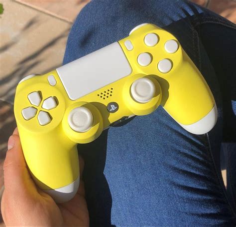 Pin By Maddy Farrelly On D I Y Ps4 Controller Ps4 Controller Custom