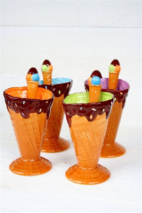 Vintage Ceramic Sundae Dishes With Matching Spoons Set Of Four Ceramic Ice Cream Cone Sundae