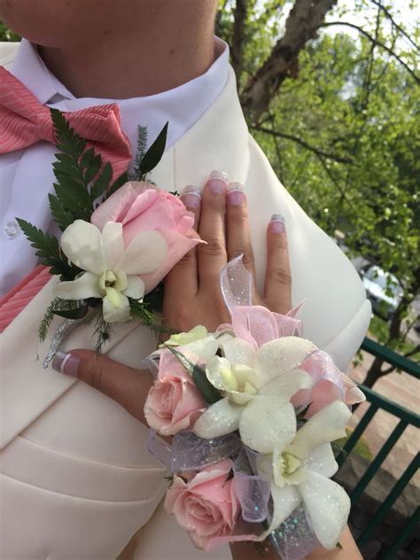 Easy directions for both gluing and wire purple pink mum waxflower boutonniere. Prom corsage light pink A lot less glitter but … | Prom ...