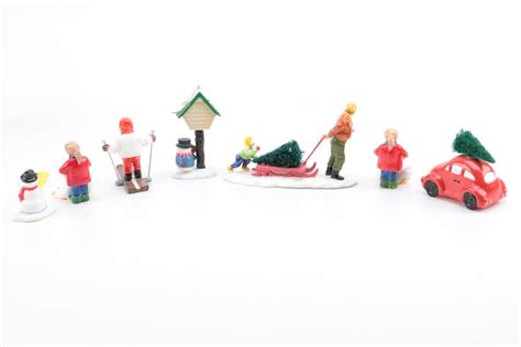 Dept 56 Snow Village Holiday Figurines Ebth