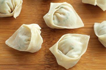 Use won ton wrappers in gluten free eggrolls, gluten free potstickers, or won ton dumplings for soup. How to make wontons