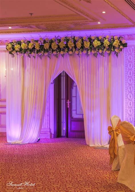Bride S Entrance Wissal Ballroom At The Sunset Hotel Jeddah Jeddah Ballroom Hotel
