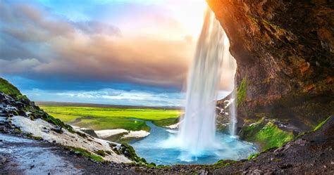 10 Best Places To Visit In Iceland That Unveil Captivating Landscapes
