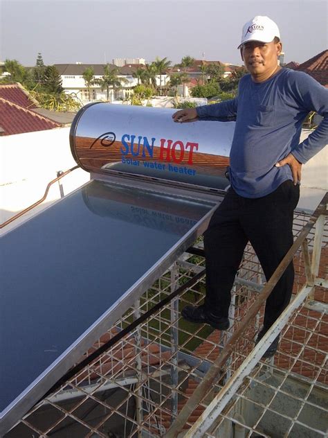 Tangki ini umumnya dilapisi dengan material khusus supaya air panas tetap terjaga kehangatannya. Jual Water Heater / Pemanas Air Tenaga Surya (Merk SUN HOT ...