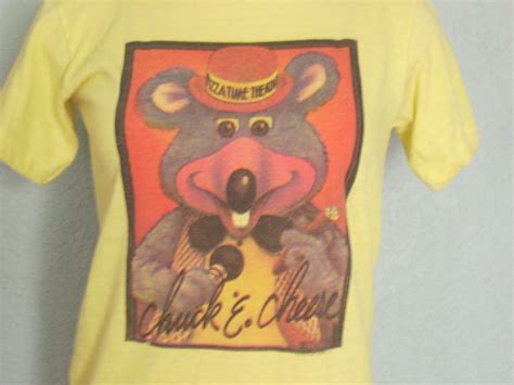 Vintage Yellow Chuck E Cheese T Shirt S M