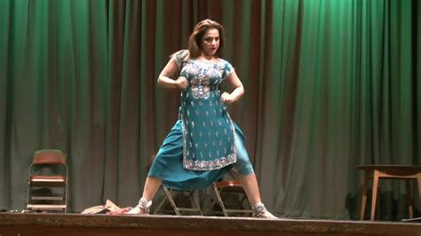 Nida Choudhry Excellent Punjabi Stage Dance Youtube