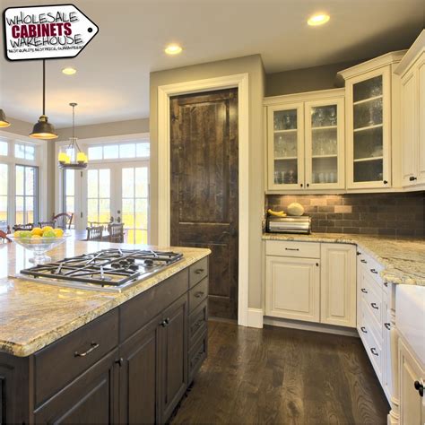 3 available at san marcos. Are you looking for the easiest way to purchase new cabinets for your home? WCW has y ...