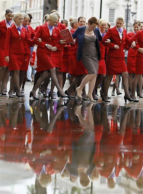 Virgin Atlantic Drops Makeup Requirement For Flight Attendants