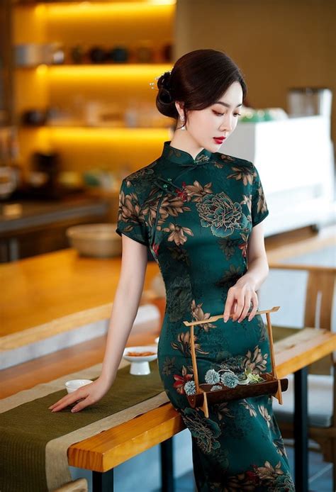 Asian East Asian Shanghai Story Womens Qipao Long Chinese Wedding Evening Dress Cheongsam