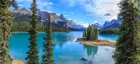 15 Jaw-Dropping Hikes in Jasper National Park for All Levels