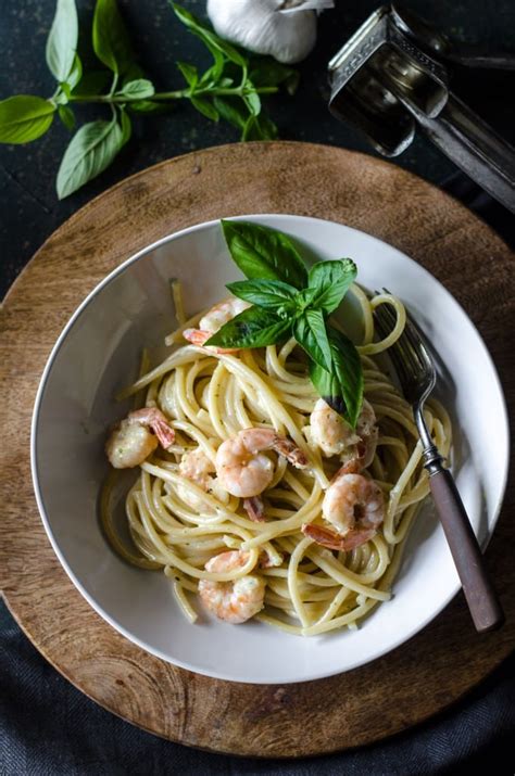 Learn how to make this creamy shrimp alfredo pasta which you can prepare in just a few minutes. Bucatini and Shrimp in Garlic Basil Cream Sauce ...