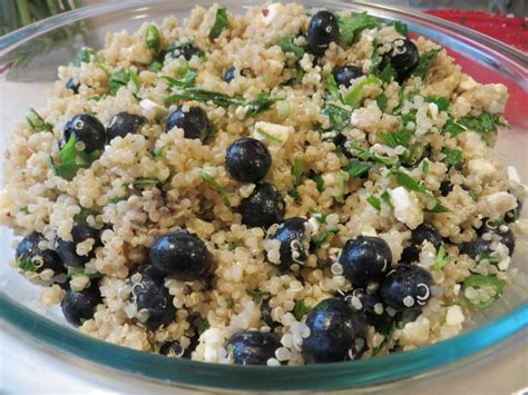 Low Fat And Naturally Sweet Quinoa Blueberry Salad