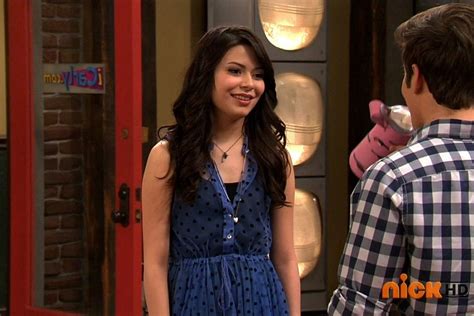 Why isn't sam puckett in the icarly reboot on paramount+ plus? Miranda Cosgrove Shares First Photo From 'iCarly' Reboot Set