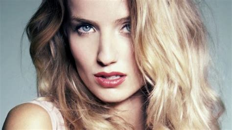 Annabelle Wallis Wallpapers Top Free Annabelle Wallis Backgrounds