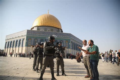 48 Years Since The Al Aqsa Mosque Fire Crimes Continue Middle East Monitor