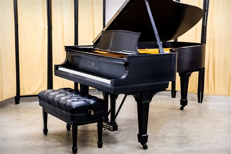 Sportolni Egymást Követő Kockázat Vintage Grand Piano Hét Kavics