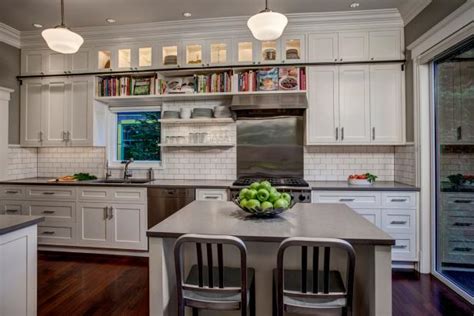 Transitional Eat In Kitchen With White Subway Tile