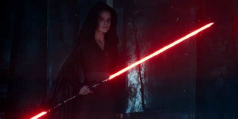 Daisy Ridley Teases Dark Rey Is Real In Star Wars 9 Star Wars Star