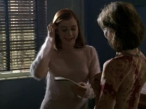 Nackte Alyson Hannigan In Buffy Im Bann Der Dämonen