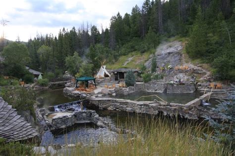 Strawberry park hot springs cabins. The 14 Best Colorado Hot Springs