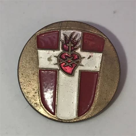 Vintage Sacred Heart Of Jesus Religious Pendant Pin Enamel Catholic