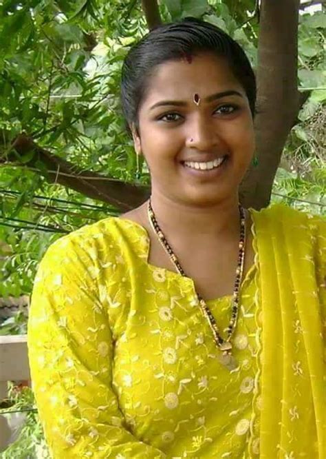 Ayutha Pooja Special Tamil Aunties Collection 40 Photos Beauty Tamil