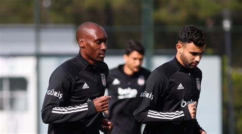Haftasında perde dev bir maçla açıldı. Beşiktaş, Başakşehir hazırlıklarını sürdürdü - tr ...