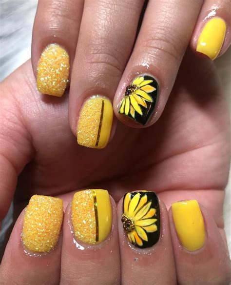 46 Beautiful Acrylic Short Sunflower Nails Art Designs In Summer Lily Fashion Style