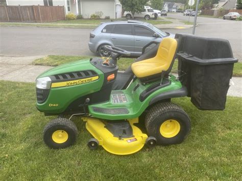 John Deere D140 With Bagging System Low Hours Free Local Delivery For