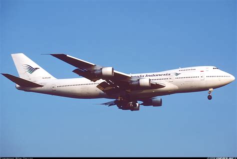 Boeing 747 2b4bm Middle East Airlines Mea Garuda Indonesia