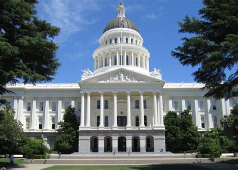 California Senate Passes Turkey Divestment Bill Թորոնթոհայtorontohye