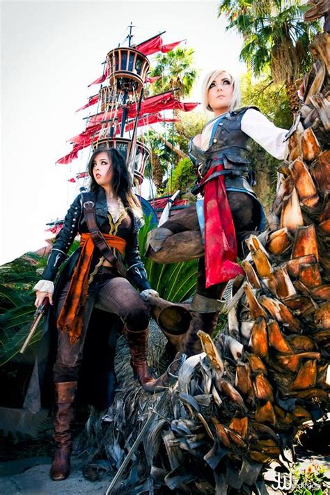 Monika Lee And Jessica Nigri As Assassins Creed Pirate Queen Pirate