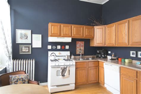 Anyone, what is the best equipment to go with cabinets, stainless or white? This Is How To Deal With Honey Oak Cabinets: Paint The ...