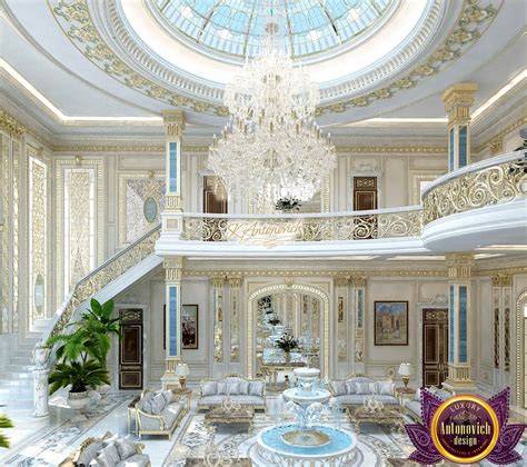 Luxury Royal Living Room Design