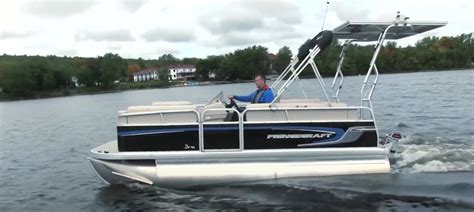 Electric Pontoon Boats The 5 Best Electric Powered Boats Pontooners