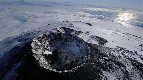 Thisiscrazy Antarcticas Volcanic Ice Caves