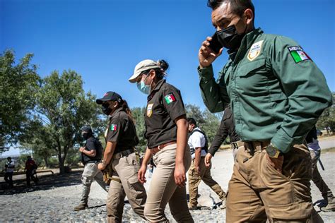 Autoridades De México Y Eeuu Se Reúnen En La Frontera Ante La Crisis