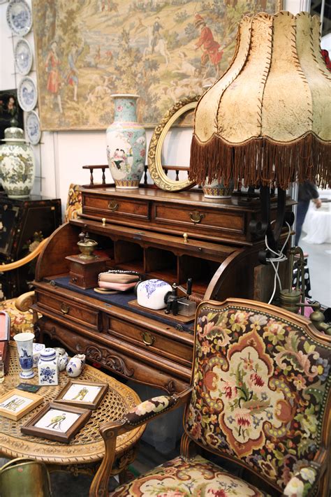 How to Move Your Valuable Antiques and Cherished Collectibles