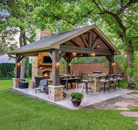 If you don't have a fire extinguisher, you can seek alternatives such as water and soil. outdoor kitchen & outdoor dining | Backyard patio designs ...