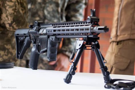 Ukroboronservice Unveils New Wac 47 Variant Of The M4 Assault Rifle