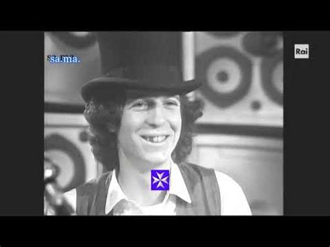 Rino gaetano raccolta maria anni esce ahi che 40th luglio roma compleanno buon quelli ciao 2001 definitiva nasceva ricordo scomodo. Rino Gaetano - Gianna - YouTube