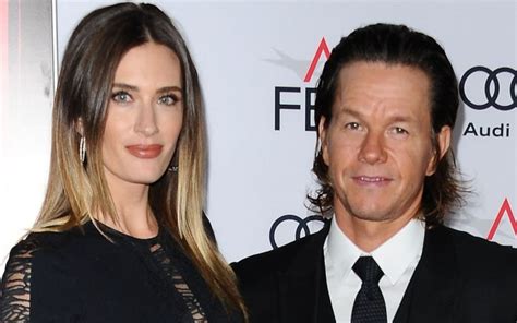 rhea durham what you should know about mark wahlberg wife