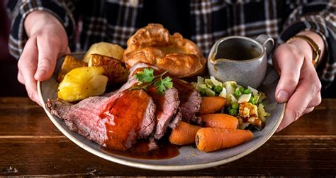 You Can Now Eat Sunday Roast In The Nude Hot Sex Picture