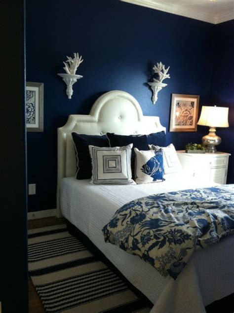20 Marvelous Navy Blue Bedroom Ideas